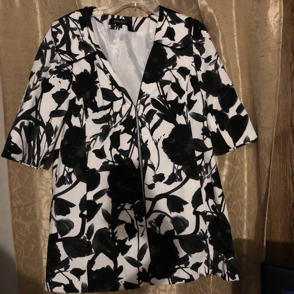 Short Light Coat